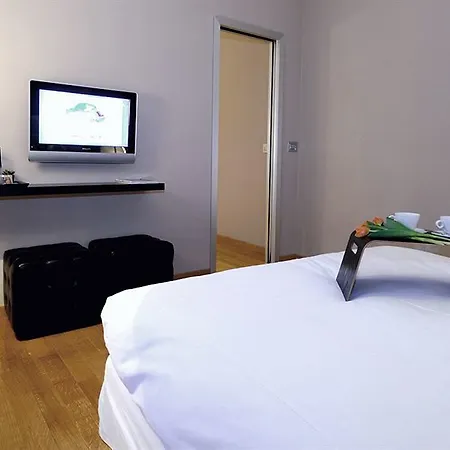 بيت ضيافة Quarto Piano 2*