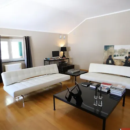 بيت ضيافة Quarto Piano 2*